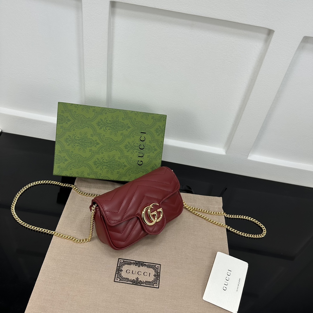 Gucci Satchel Bags